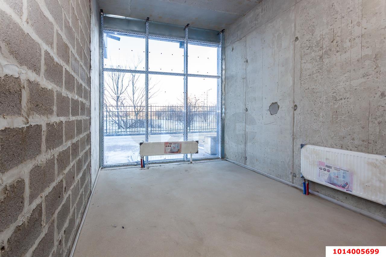 Фото №6: Торговое помещение 85 м² - Краснодар, жилой комплекс Сограт, ул. Красных Партизан, 4/15