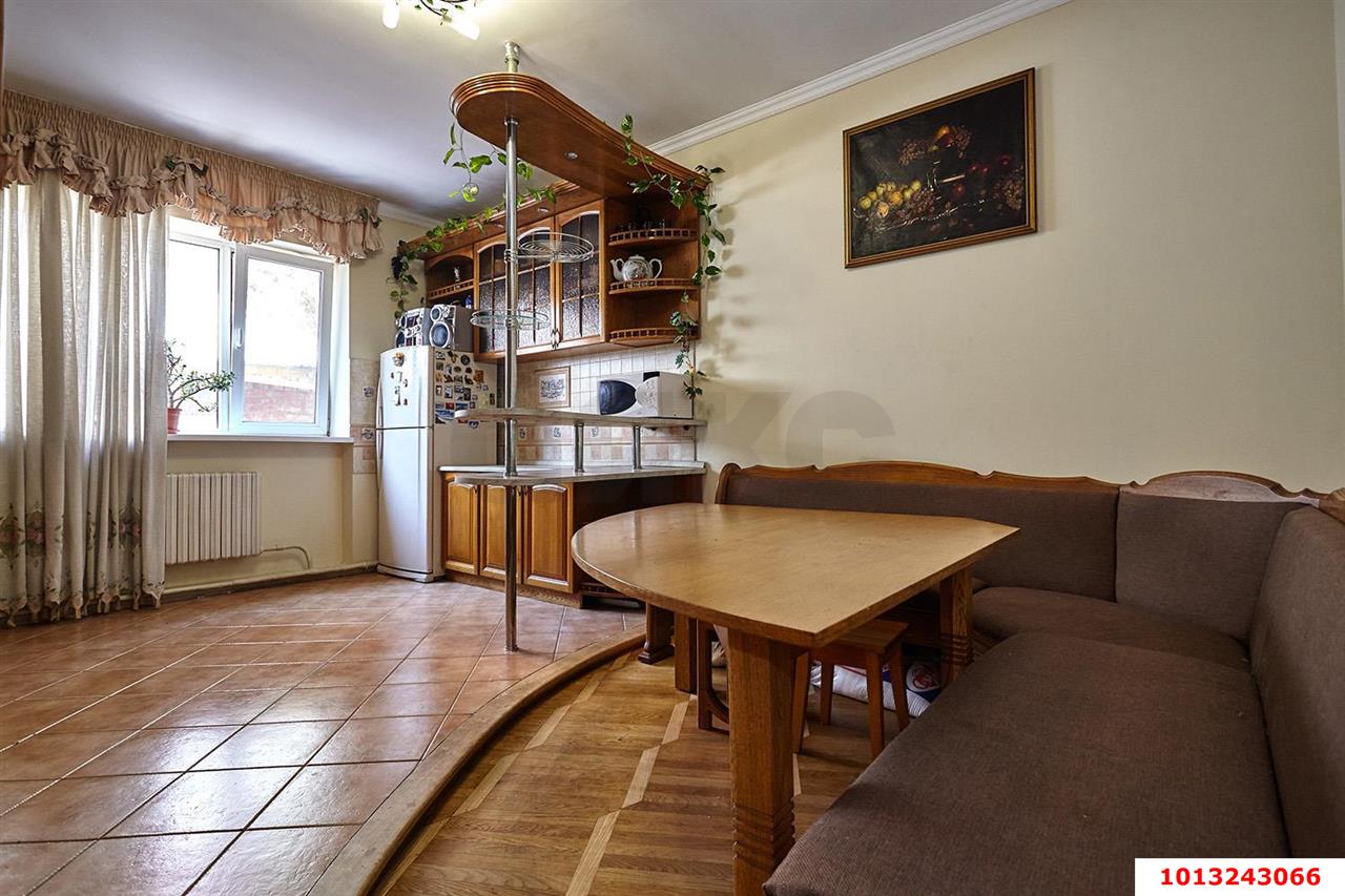 Фото №1: Дом 134 м² + 4.9 сот. - Краснодар, Западный внутригородской округ, ул. Гаражная, 84