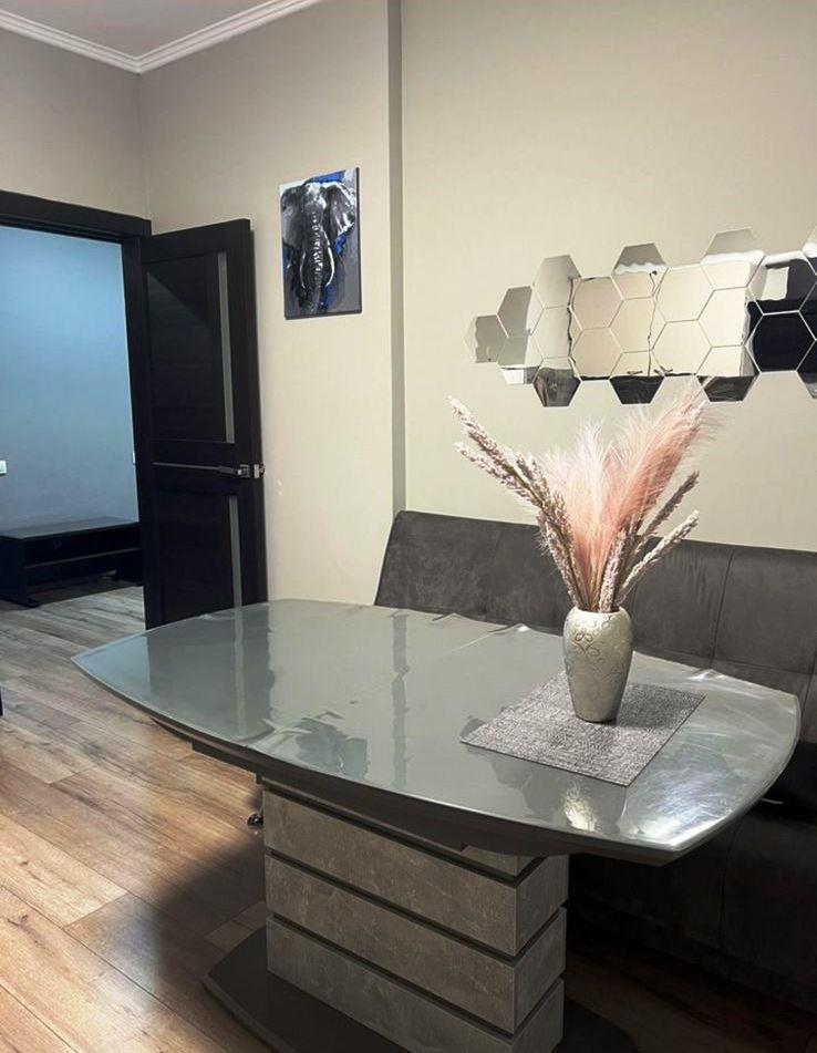 Фото №7: 2-комнатная квартира 70 м² - Краснодар, Карасунский внутригородской округ, мкр. Гидростроителей, ул. Автолюбителей, 52/5