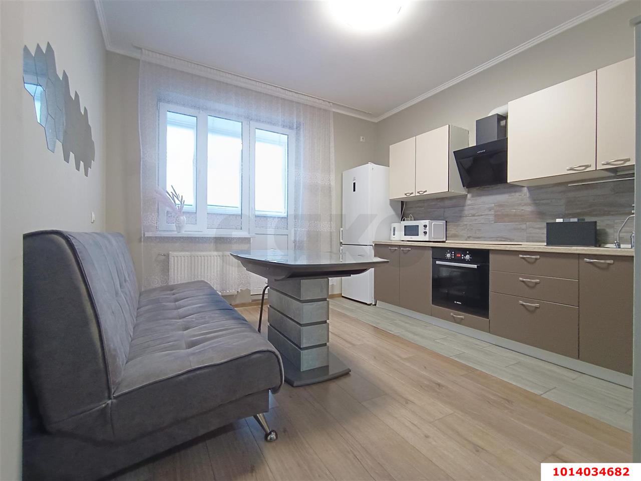 Фото №9: 2-комнатная квартира 70 м² - Краснодар, Карасунский внутригородской округ, мкр. Гидростроителей, ул. Автолюбителей, 52/5