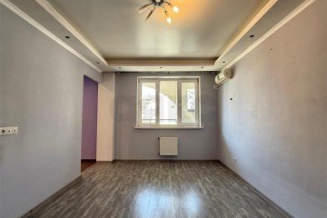 Фото №1: 1-комнатная квартира 48 м² - Краснодар, мкр. Центральный, ул. Комсомольская