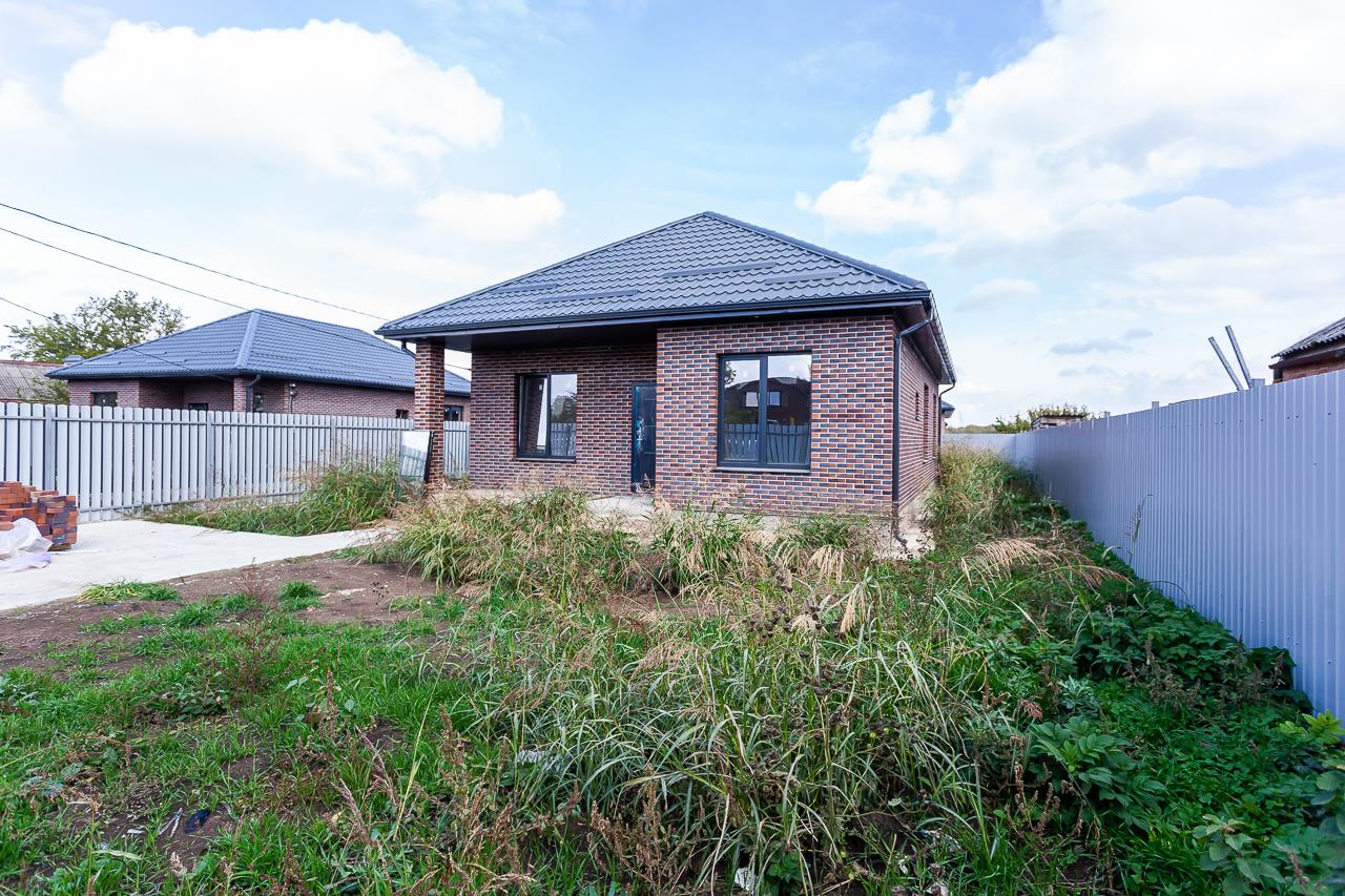 Фото №2: Дом 85 м² + 4.7 сот. - Примаки, Центральный внутригородской округ, Западный внутригородской округ, Центральный, Прикубанский внутригородской округ, мкр. Славянский, 1