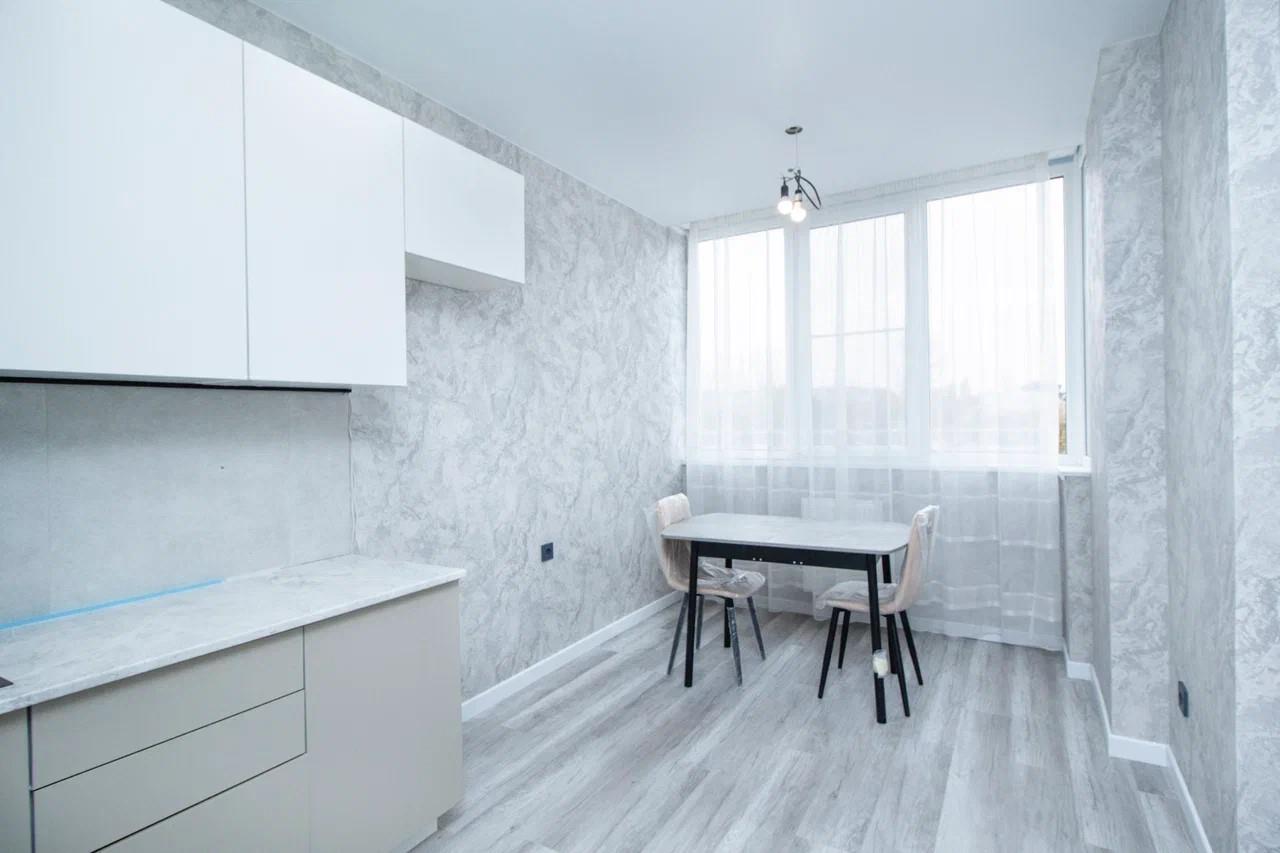 Фото №12: 1-комнатная квартира 38 м² - Краснодар, Прикубанский внутригородской округ, Калинино, Завод Радиоизмерительных Приборов, мкр. ЖК Акварели-2, ул. Тепличная, 62/1к4