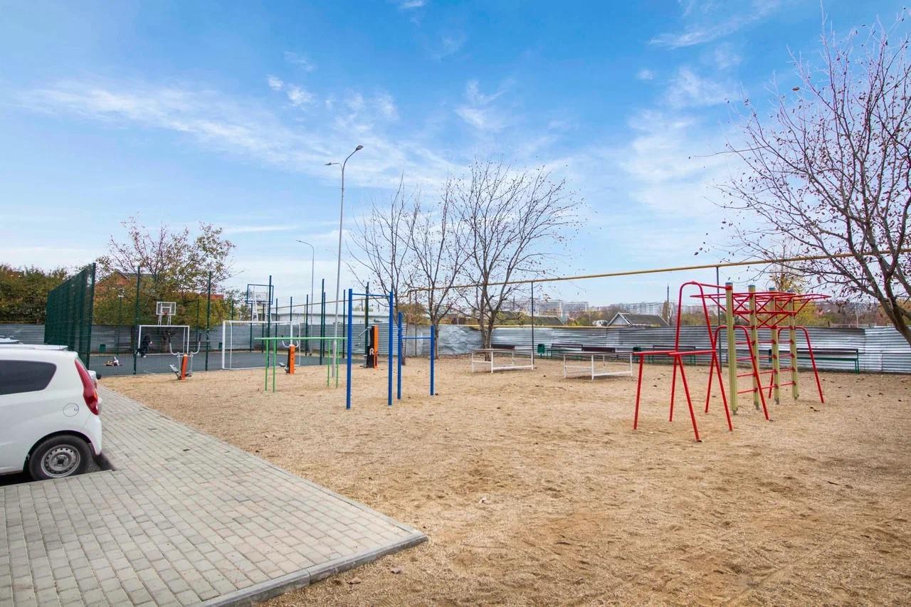 Фото №4: 1-комнатная квартира 38 м² - Краснодар, Прикубанский внутригородской округ, Калинино, Завод Радиоизмерительных Приборов, мкр. ЖК Акварели-2, ул. Тепличная, 62/1к4