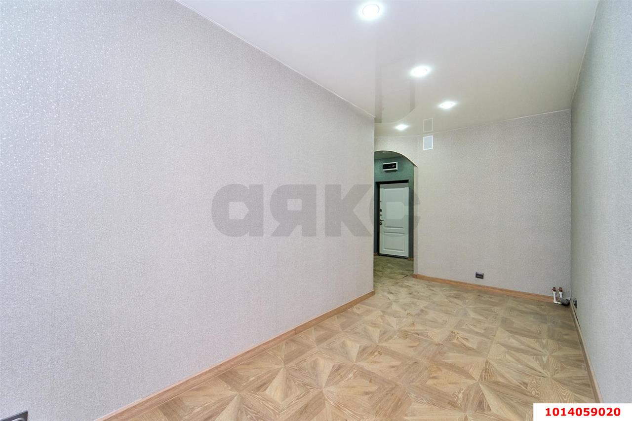 Фото №13: 1-комнатная квартира <span class="whitespace-nowrap">30 м²</span>, <span class="whitespace-nowrap">12/25 эт.</span> - Краснодар, Центральный внутригородской округ, Табачная Фабрика, мкр. ЖК Все Свои Вип, ул. Колхозная, 5/2