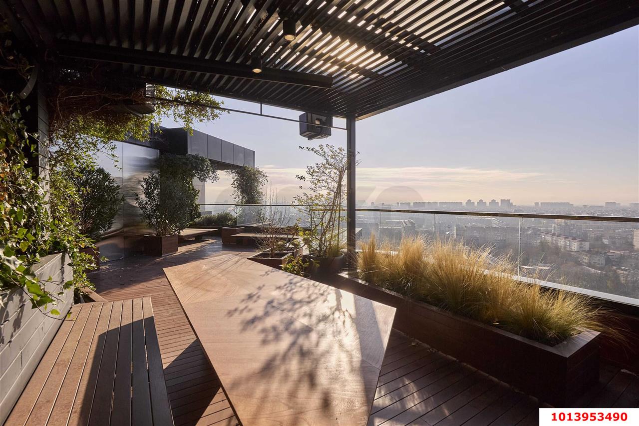 Фото №32: Пентхаус 329 м² - Краснодар, Прикубанский внутригородской округ, Солнечный, мкр. Фестивальный, ул. Яна Полуяна, 47