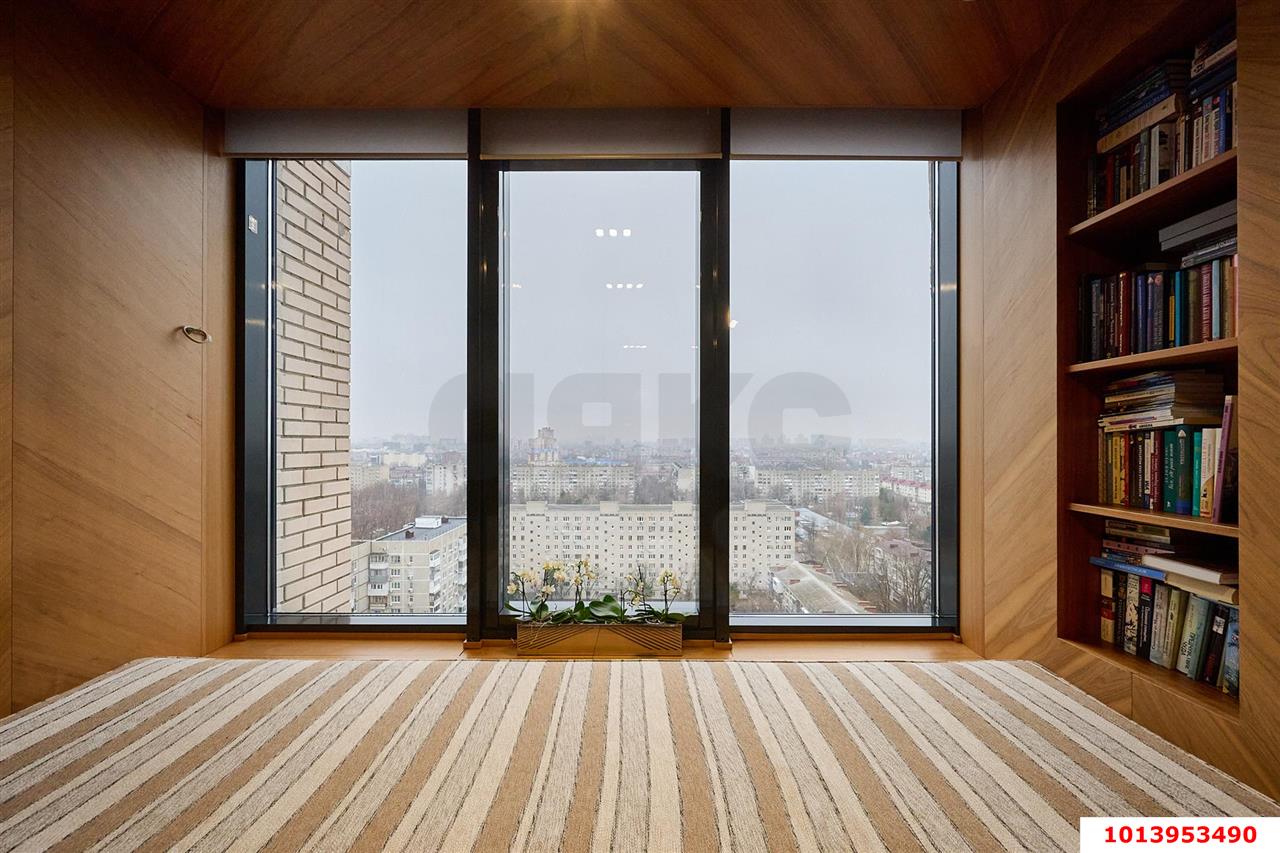 Фото №17: Пентхаус 329 м² - Краснодар, Прикубанский внутригородской округ, Солнечный, мкр. Фестивальный, ул. Яна Полуяна, 47