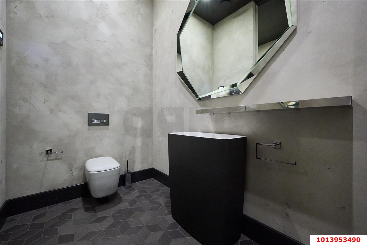 Фото №46: Пентхаус 329 м² - Краснодар, Прикубанский внутригородской округ, Солнечный, мкр. Фестивальный, ул. Яна Полуяна, 47