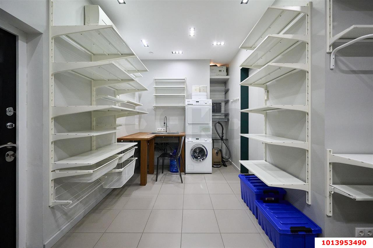 Фото №47: Пентхаус 329 м² - Краснодар, Прикубанский внутригородской округ, Солнечный, мкр. Фестивальный, ул. Яна Полуяна, 47