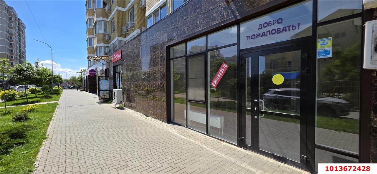 Фото №2: Торговое помещение 65 м² - Краснодар, Светлоград, ул. Красных Партизан, 1/4к11