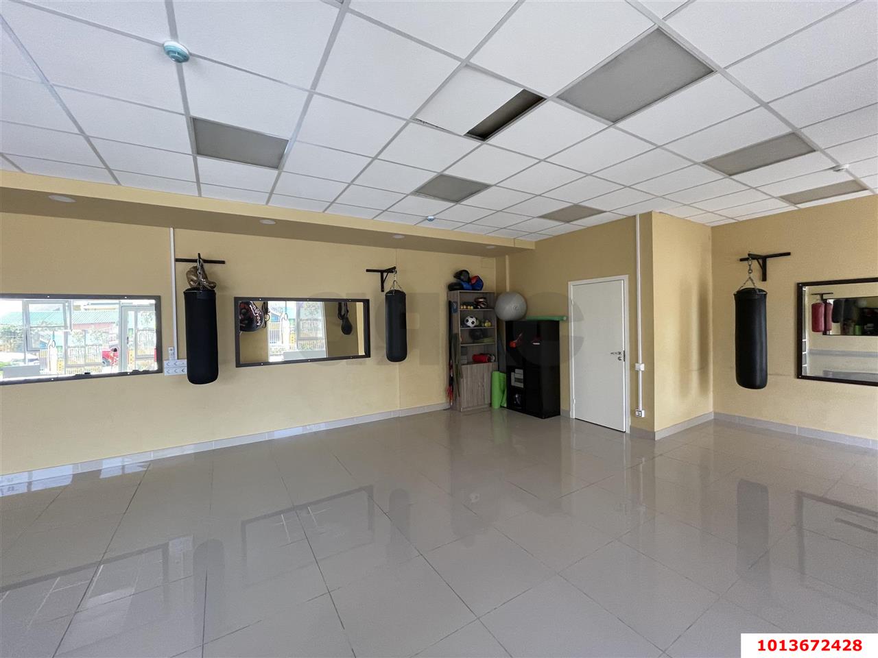 Фото №6: Торговое помещение 65 м² - Краснодар, Светлоград, ул. Красных Партизан, 1/4к11