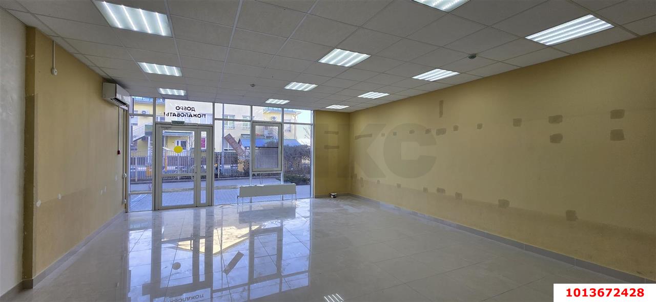 Фото №5: Торговое помещение 65 м² - Краснодар, Светлоград, ул. Красных Партизан, 1/4к11