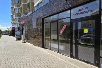 Фото №2: Торговое помещение 65 м² - Краснодар, мкр. Светлоград, ул. Красных Партизан, 1/4к11