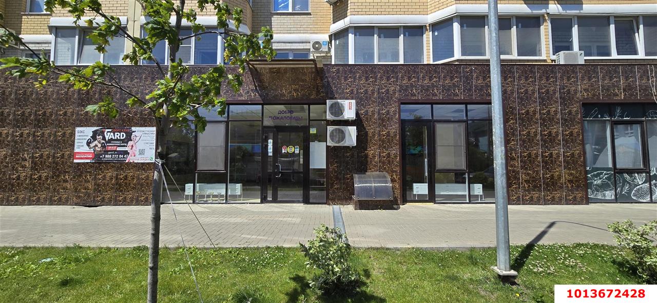 Фото №1: Торговое помещение 65 м² - Краснодар, Светлоград, ул. Красных Партизан, 1/4к11