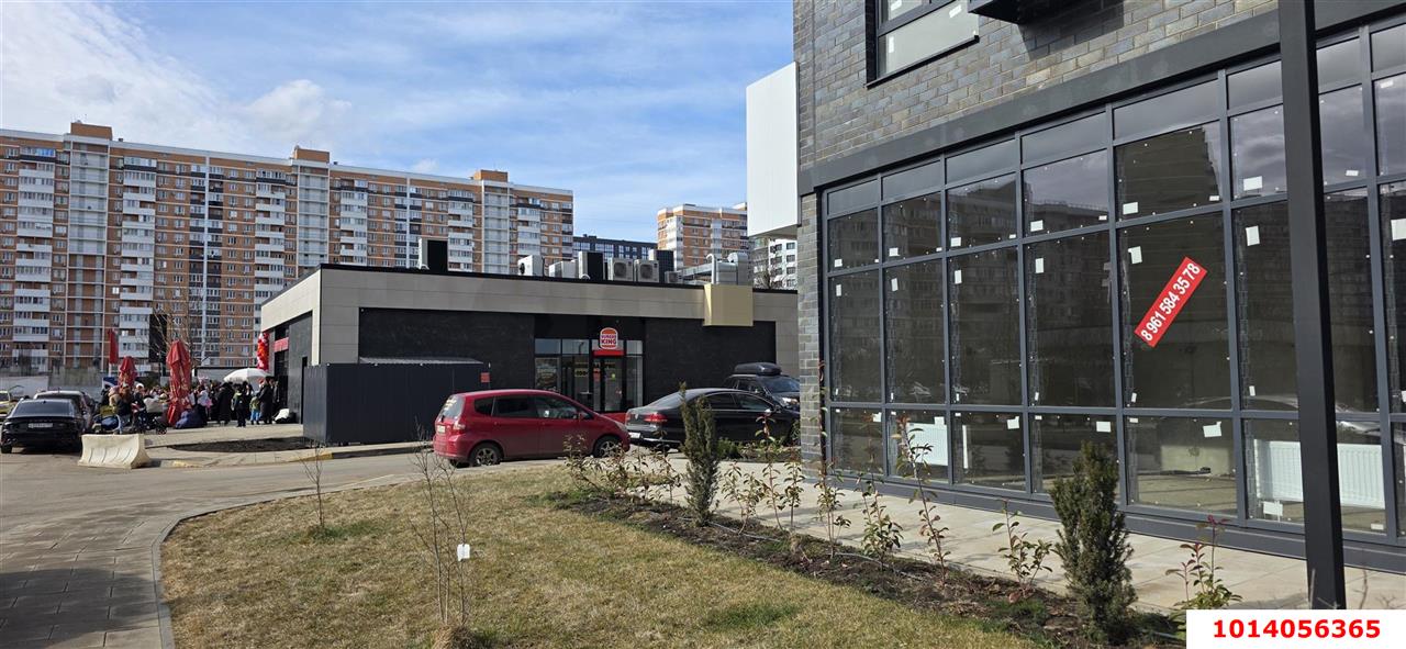 Фото №3: Коммерция 72 м² - Краснодар, Прикубанский внутригородской округ, мкр. Россинского, б-р Адмиралтейский, 1