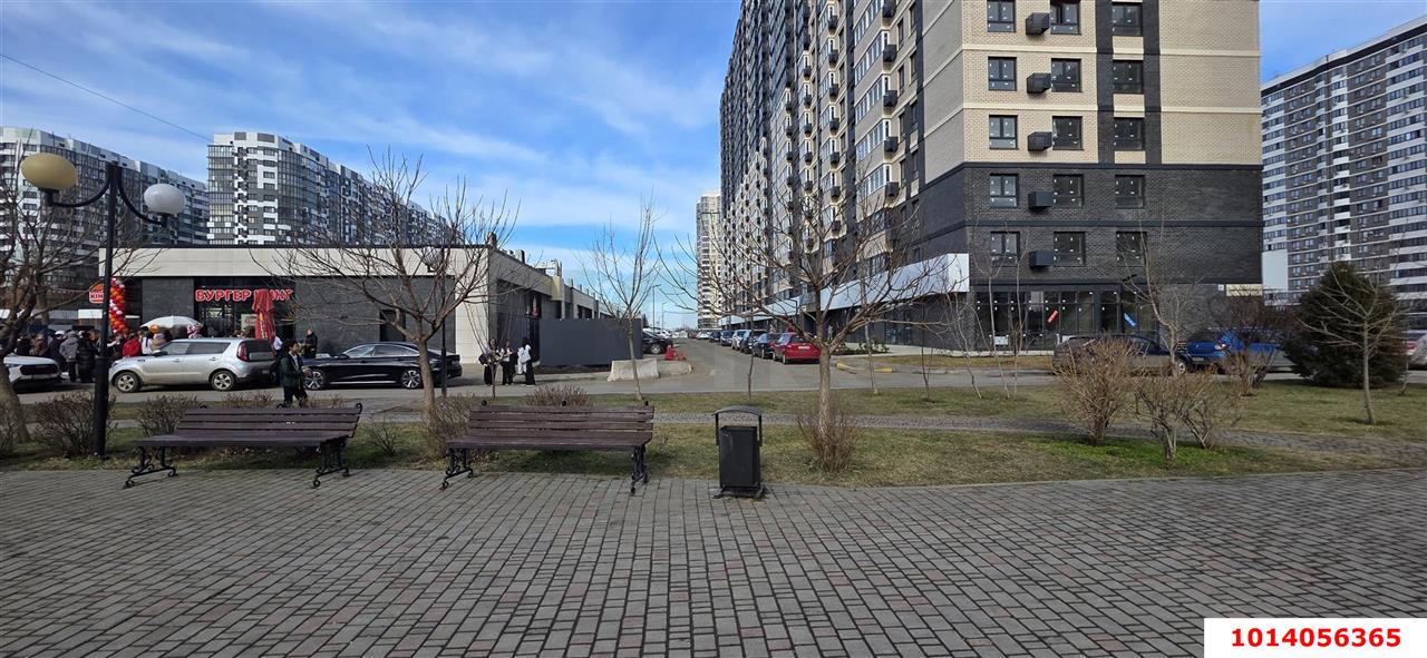 Фото №4: Коммерция 72 м² - Краснодар, Прикубанский внутригородской округ, мкр. Россинского, б-р Адмиралтейский, 1
