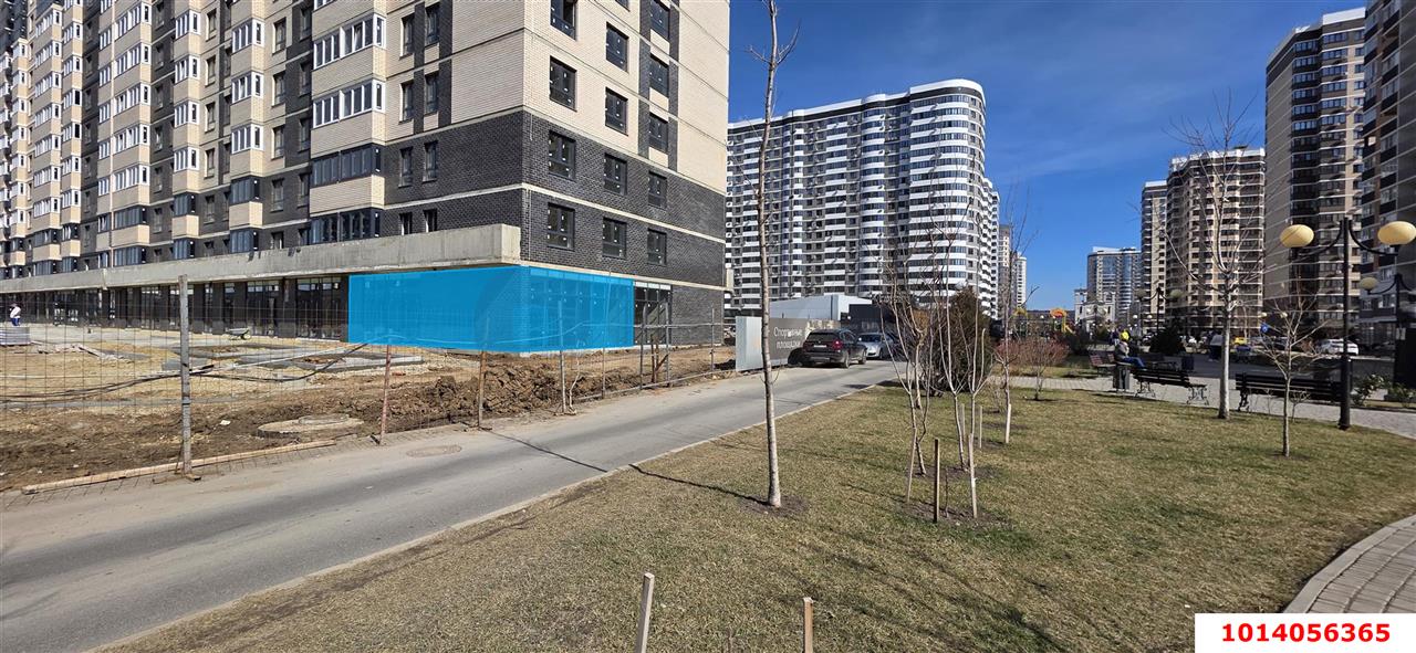Фото №6: Торговое помещение 73 м² - Краснодар, Россинского, б-р Адмиралтейский, 1