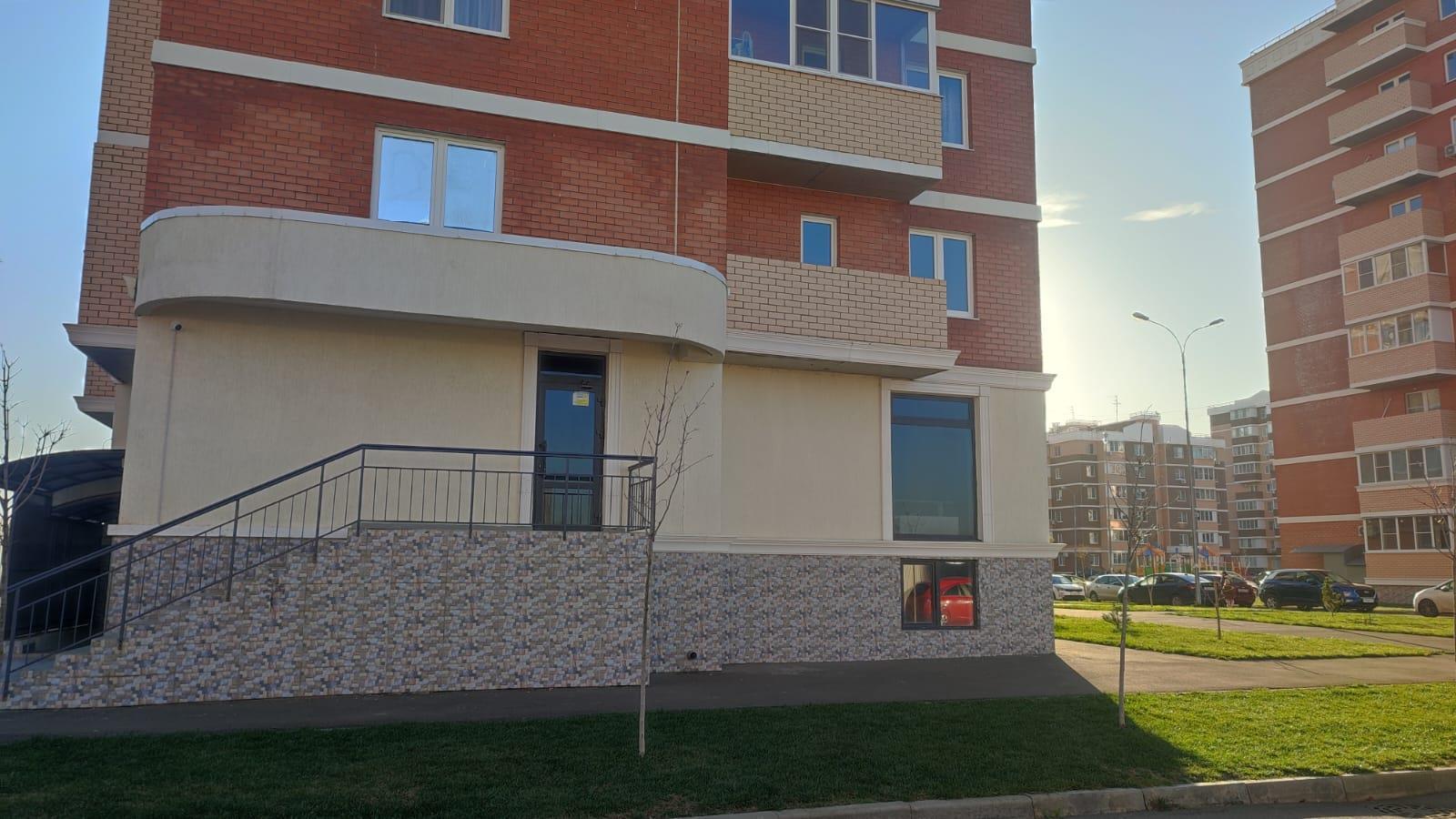 Фото №4: Коммерция 171 м² - Краснодар, Прикубанский внутригородской округ, мкр. жилой комплекс Лиговский, ул. Героя Пешкова, 3