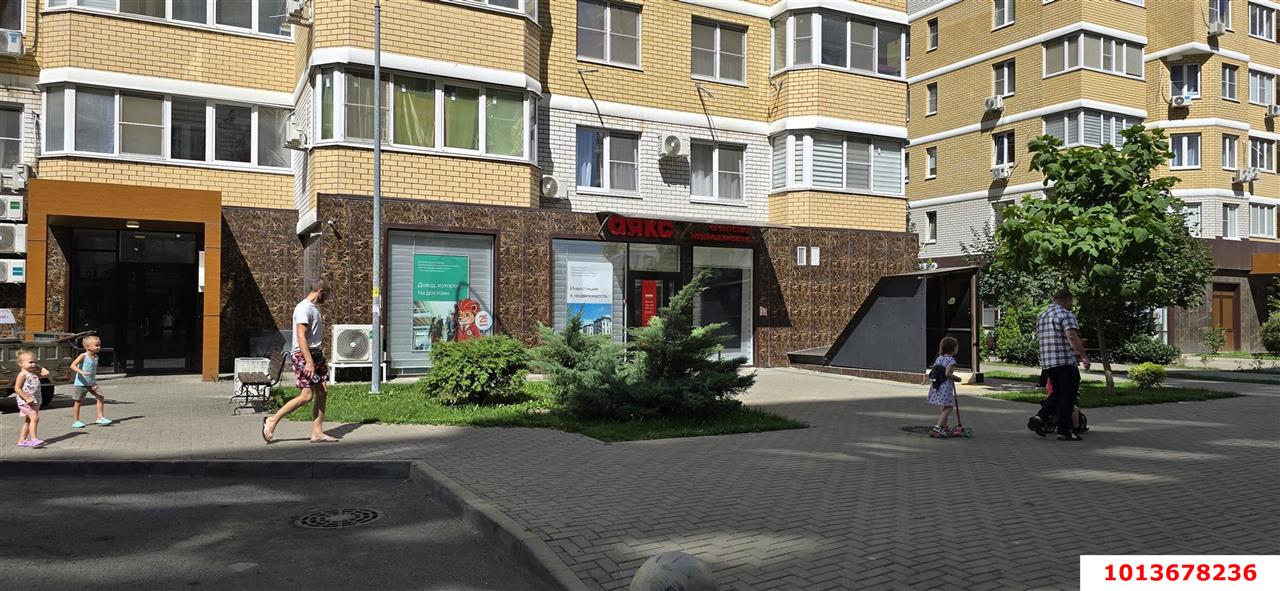 Фото №1: Коммерция 134 м² - Краснодар, Прикубанский внутригородской округ, Славянский, мкр. Светлоград, ул. Красных Партизан, 1/4к8