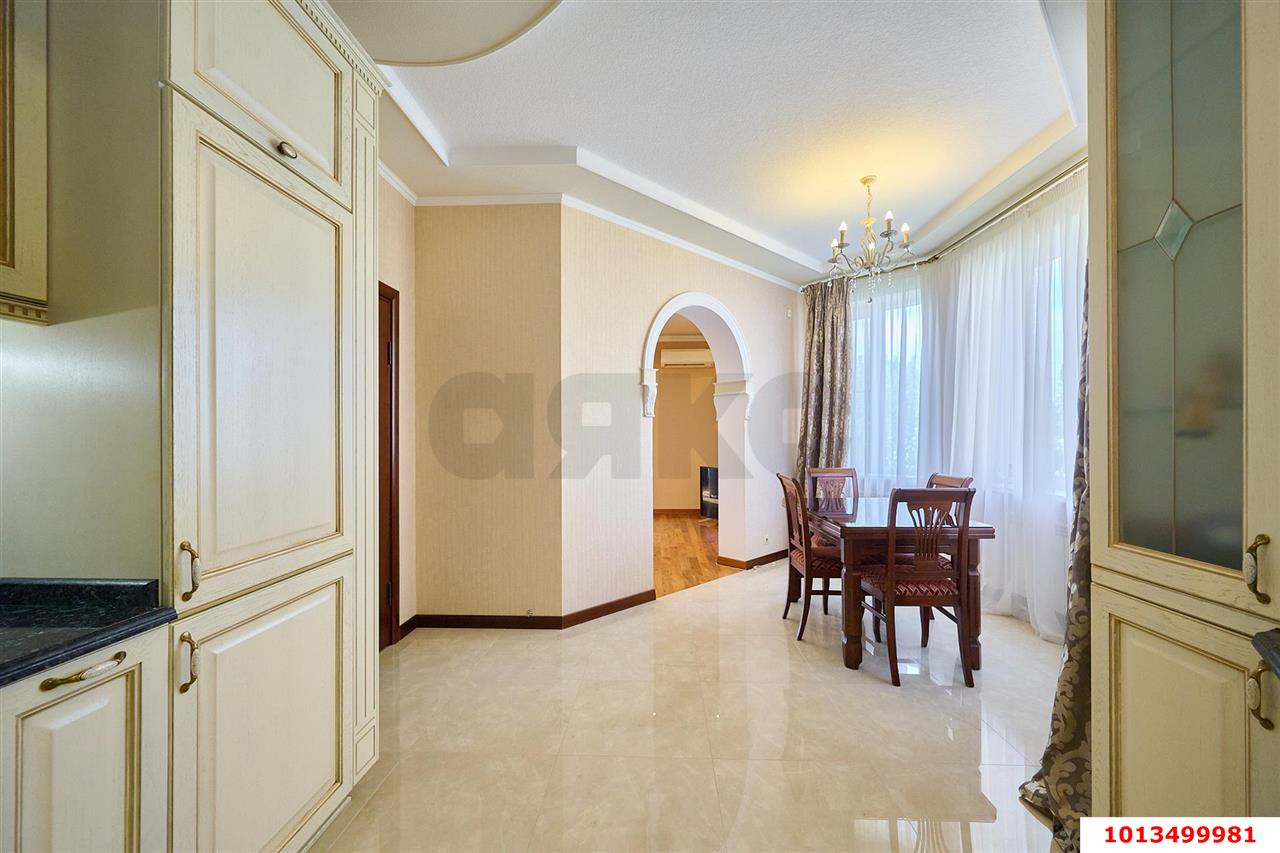 Фото №16: Дом 271 м² + 10 сот. - Краснодар, 2-я Площадка, ул. Степана Коцура