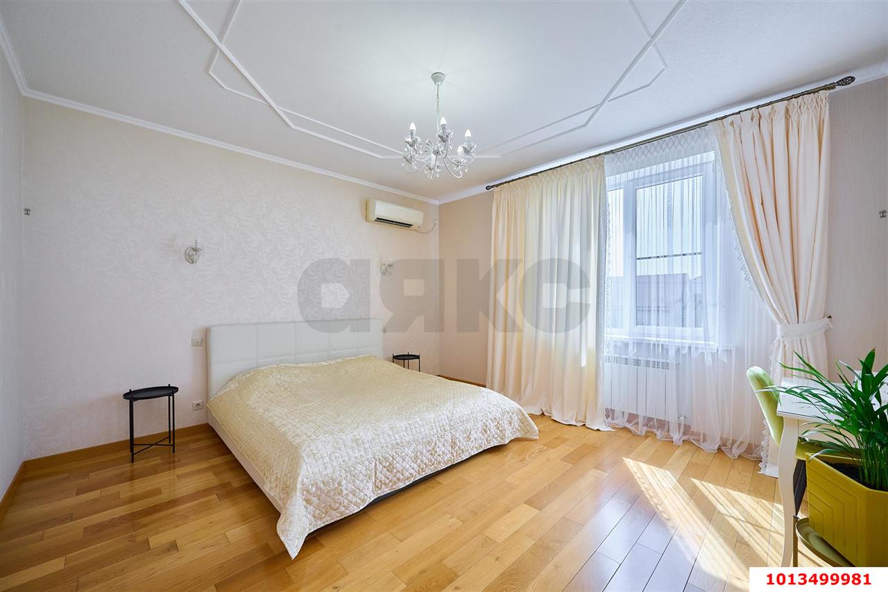 Фото №21: Дом 271 м² + 10 сот. - Краснодар, 2-я Площадка, ул. Степана Коцура