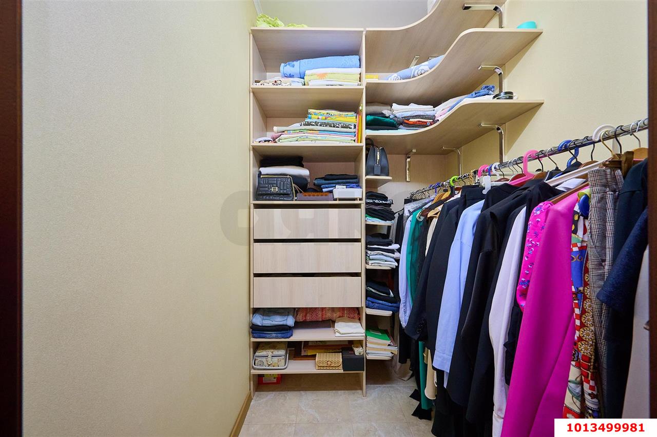 Фото №32: Дом 271 м² + 10 сот. - Краснодар, Прикубанский внутригородской округ, мкр. 2-я Площадка, ул. Степана Коцура