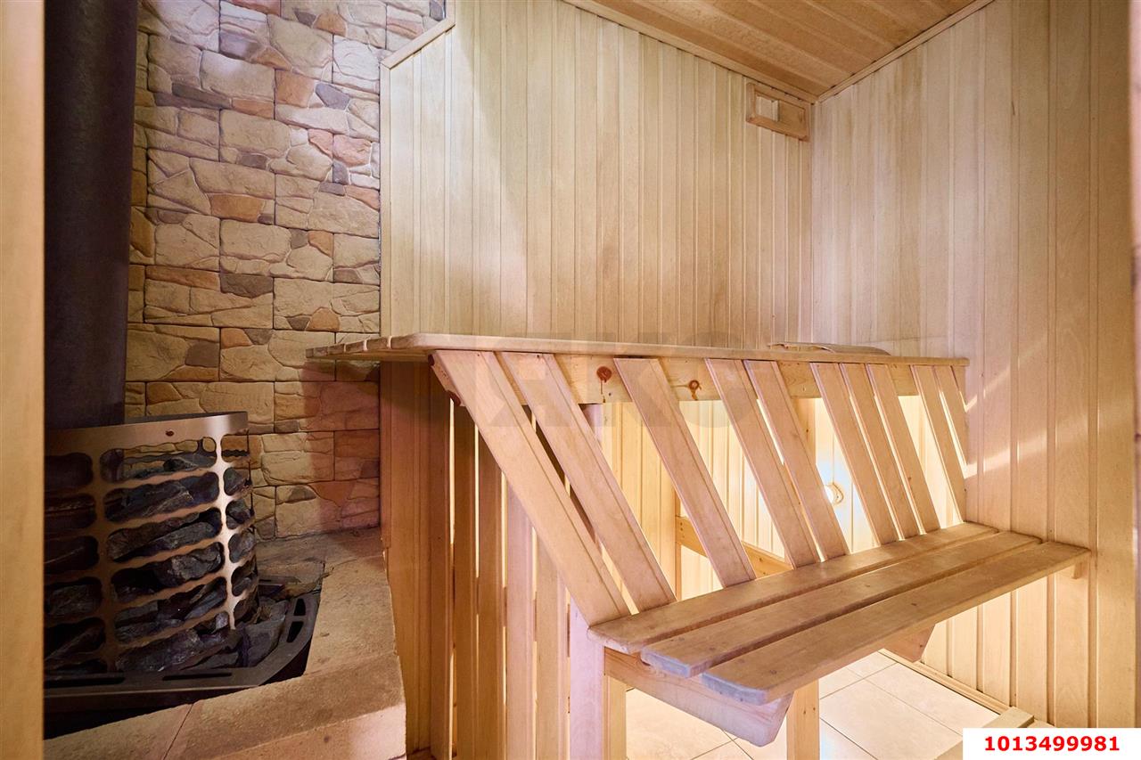 Фото №47: Дом 271 м² + 10 сот. - Краснодар, 2-я Площадка, ул. Степана Коцура