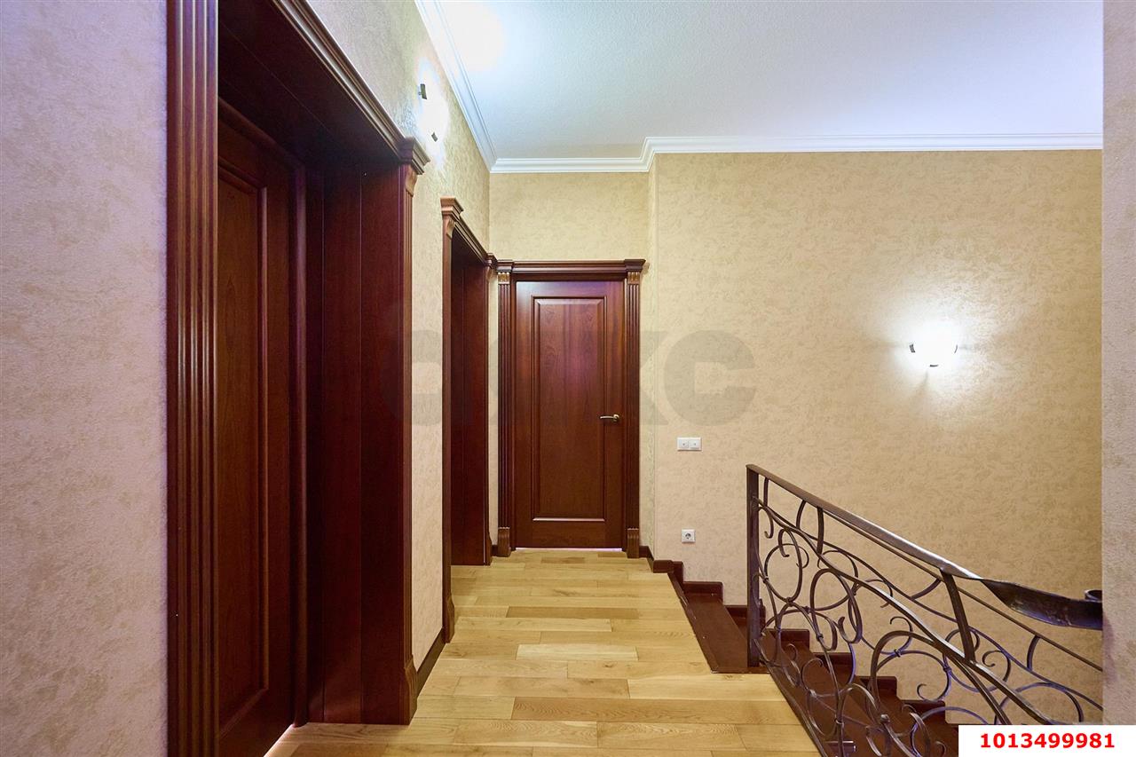 Фото №34: Дом 271 м² + 10 сот. - Краснодар, 2-я Площадка, ул. Степана Коцура