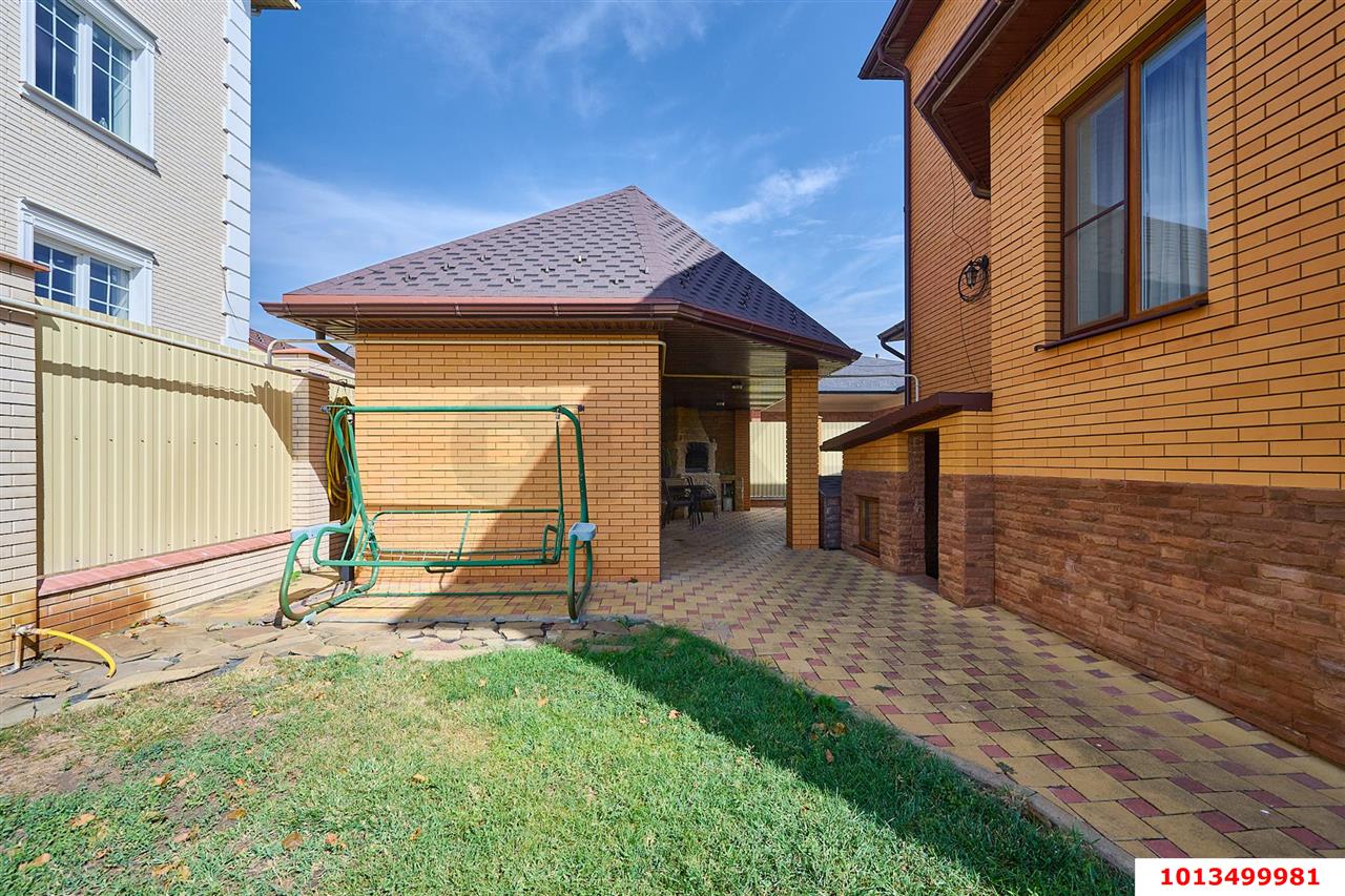 Фото №42: Дом 271 м² + 10 сот. - Краснодар, 2-я Площадка, ул. Степана Коцура