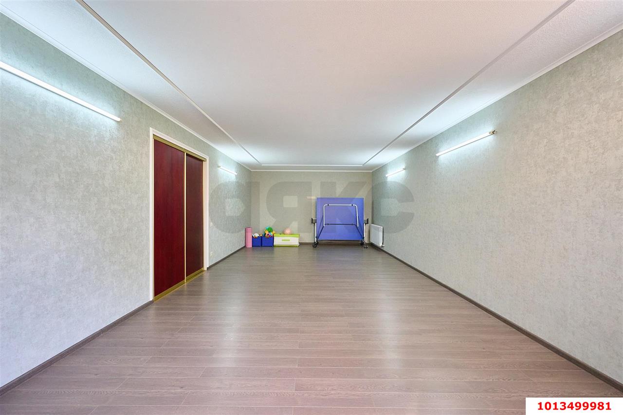 Фото №38: Дом 271 м² + 10 сот. - Краснодар, Прикубанский внутригородской округ, мкр. 2-я Площадка, ул. Степана Коцура