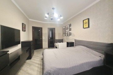 Фото №1: 1-комнатная квартира 48 м² - Краснодар, мкр. Солнечный, ул. Казбекская, 1