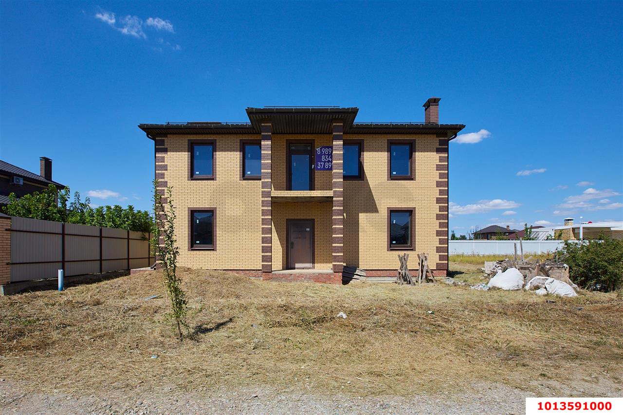 Фото №2: Дом 273 м² + 6 сот. - Краснодар, ул. Фёдора Русанова, 31