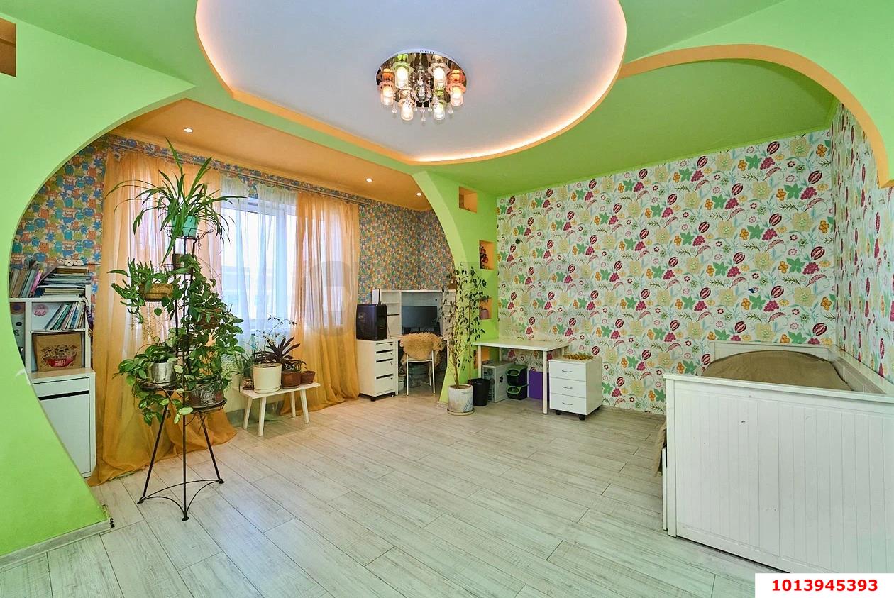 Фото №7: 3-комнатная квартира 110 м² - Краснодар, Солнечный, ул. Казбекская, 7
