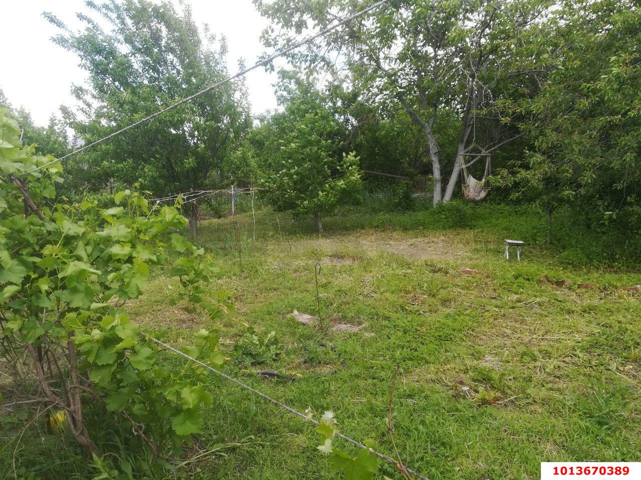 Фото №1: Земельный участок 8.1 сот. - Яблоновский, ул. Садовая, 41