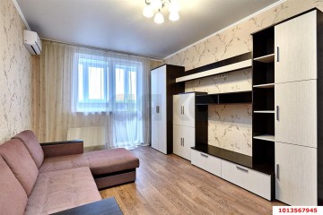 Фото №1: 1-комнатная квартира 50 м² - Краснодар, мкр. Центральный, ул. Пашковская, 83