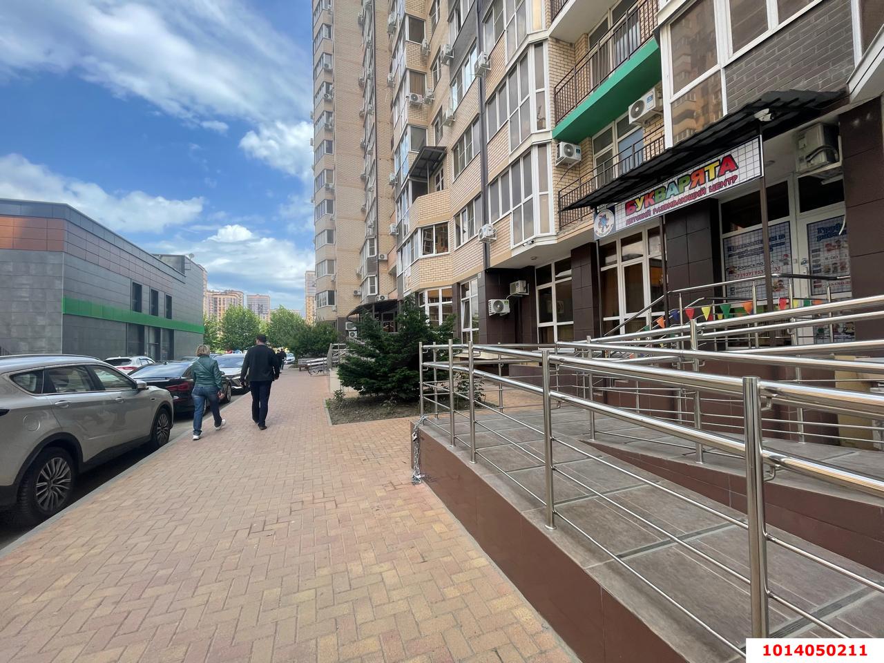 Фото №2: Торговое помещение 52 м² - Краснодар, имени Демьяна Бедного, ул. Степная, 1/1
