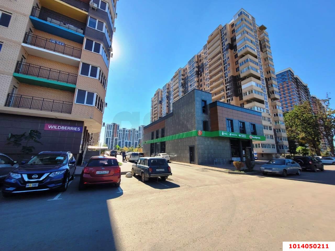 Фото №1: Торговое помещение 52 м² - Краснодар, имени Демьяна Бедного, ул. Степная, 1/1