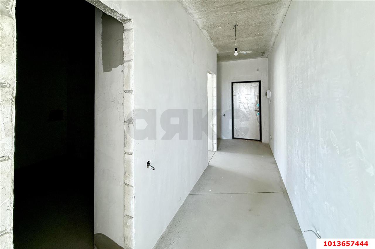 Фото №9: 1-комнатная квартира <span class="whitespace-nowrap">49 м²</span>, <span class="whitespace-nowrap">16/24 эт.</span> - Краснодар, Карасунский внутригородской округ, мкр. ЖК Сказка Град, ул. имени В.Н. Мачуги, 166к1