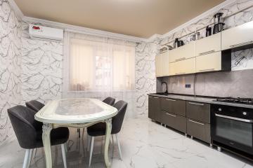 Фото №1: 2-комнатная квартира 80 м² - Краснодар, п. Калинино, ул. Вологодская, 19