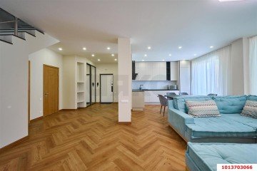 Фото №1: 4-комнатная квартира 150 м² - Краснодар, мкр. Фестивальный, ул. Яна Полуяна, 55
