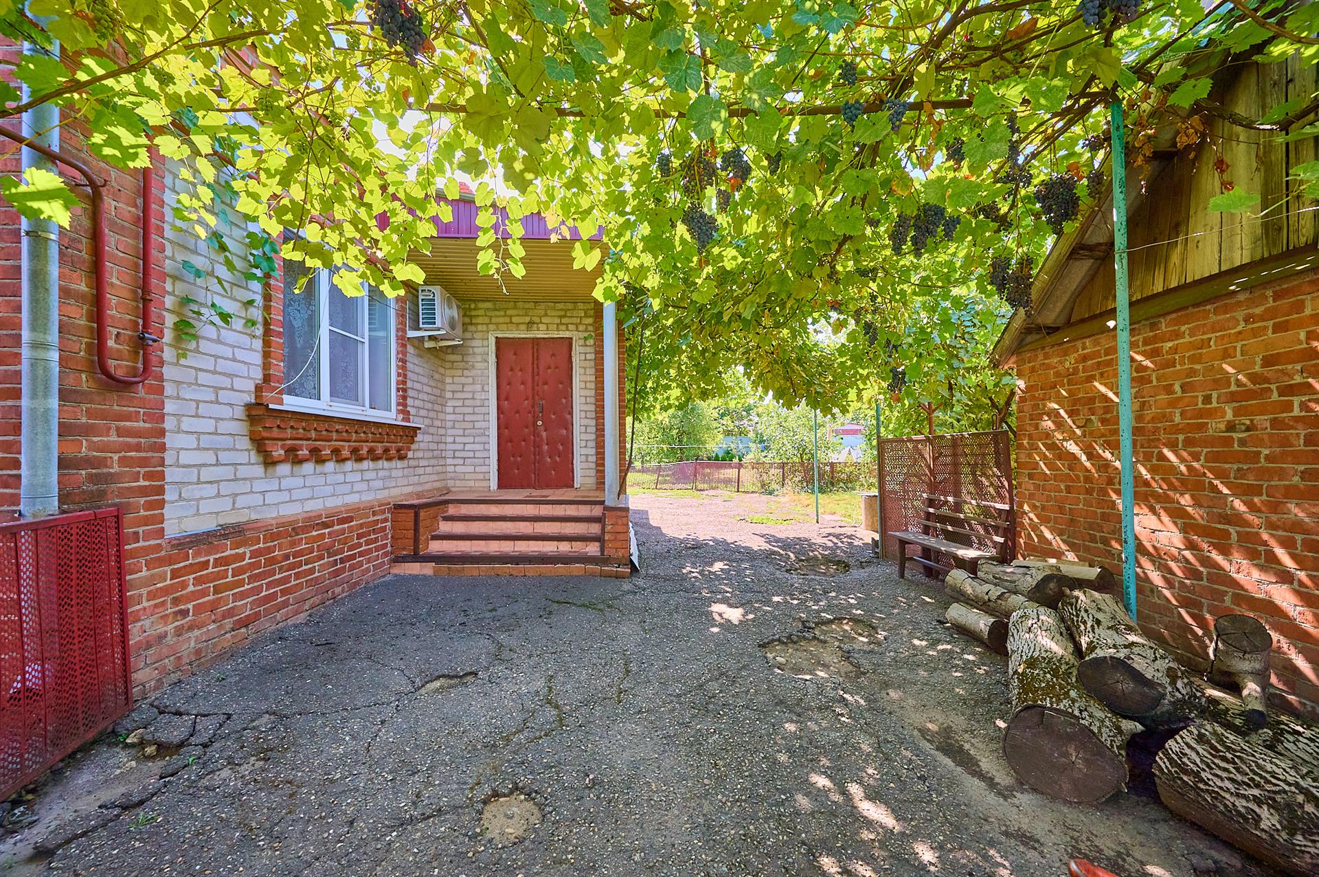 Фото №1: Дом 72 м² + 10.89 сот. - Динская, мкр. Солнечный, пер. Кошевого, 20