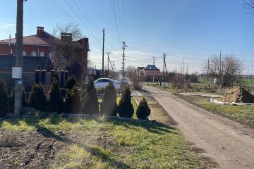 Фото №3: Земельный участок 5.6 сот. - Васюринская, мкр. Карасунский внутригородской округ, ул. Железнодорожная, 126