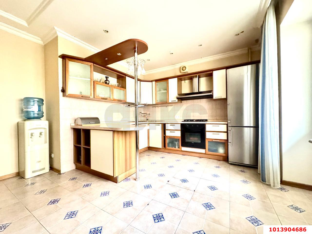 Фото №15: 4-комнатная квартира 150 м² - Краснодар, Прикубанский внутригородской округ, мкр. Фестивальный, ул. Яна Полуяна, 17