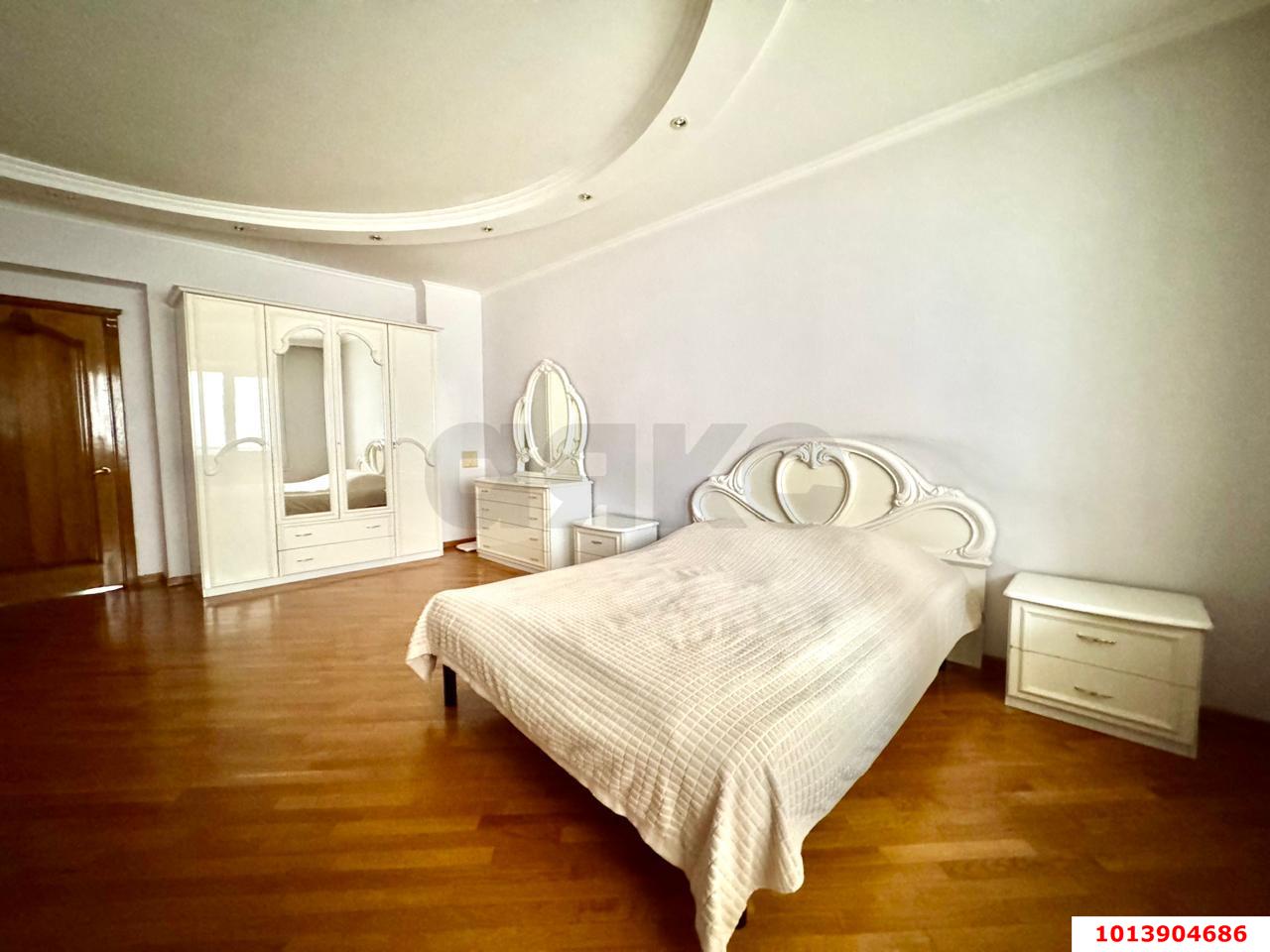 Фото №6: 4-комнатная квартира 150 м² - Краснодар, Прикубанский внутригородской округ, мкр. Фестивальный, ул. Яна Полуяна, 17