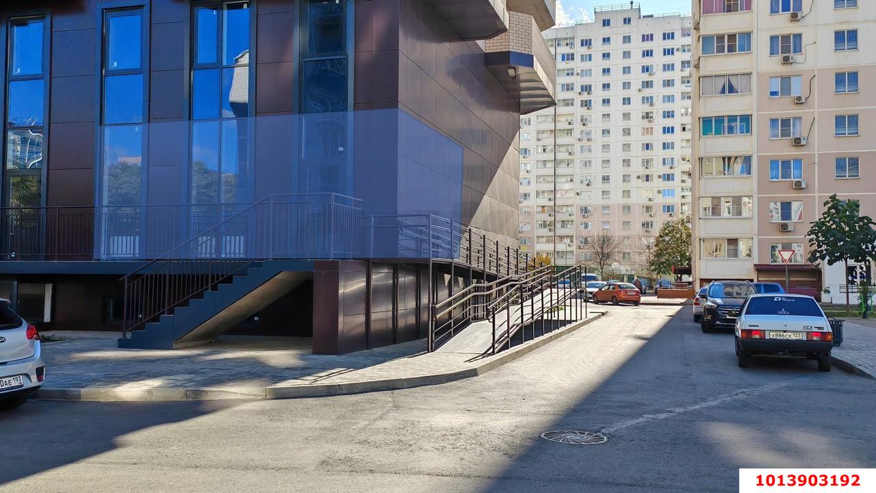 Фото №2: Торговое помещение 45 м² - Краснодар, Восточно-Кругликовский, ул. Черкасская, 58/2