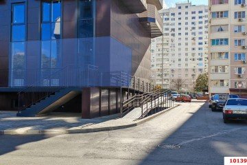 Фото №1: Торговое помещение 45 м² - Краснодар, мкр. Восточно-Кругликовский, ул. Черкасская, 58/2