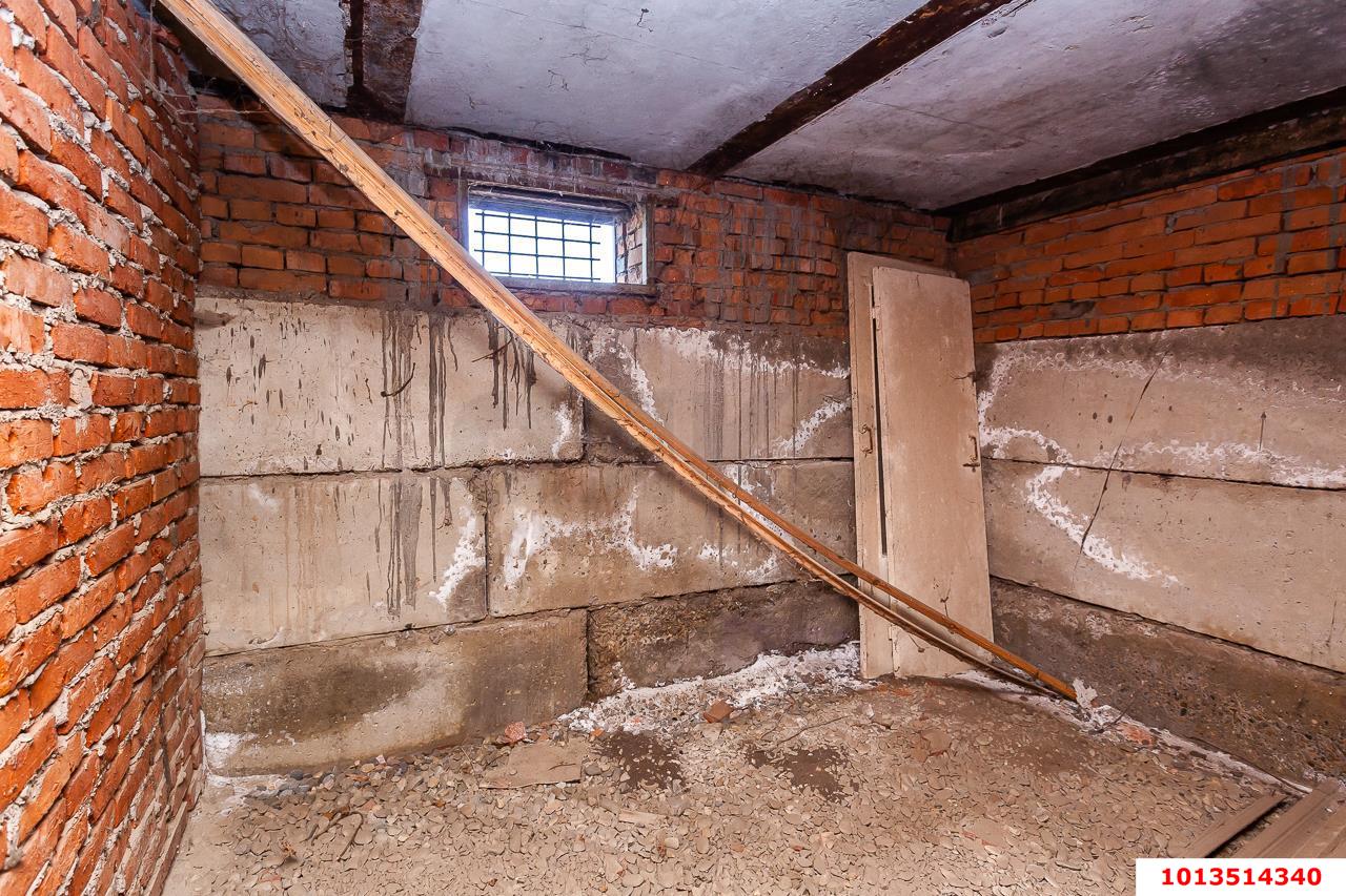 Фото №11: Дом 250 м² + 10 сот. - Старокорсунская, ул. Спортивная, 29