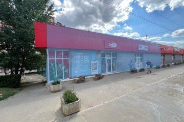 Фото №1: Торговое помещение 137 м² - Краснодар, мкр. Краевая Клиническая Больница, ул. Домбайская, 4/2