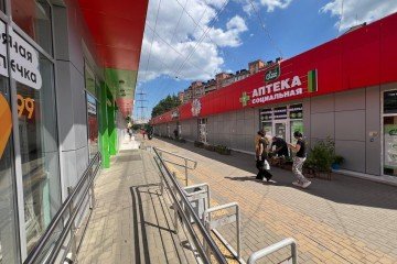 Фото №3: Торговое помещение 137 м² - Краснодар, мкр. Краевая Клиническая Больница, ул. Домбайская, 4/2