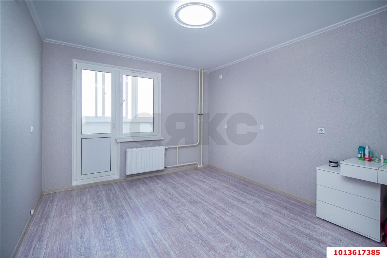 Фото №6: 2-комнатная квартира 70 м² - Краснодар, жилой комплекс Квартал № 6, ул. имени Героя Советского Союза Якова Кобзаря, 2